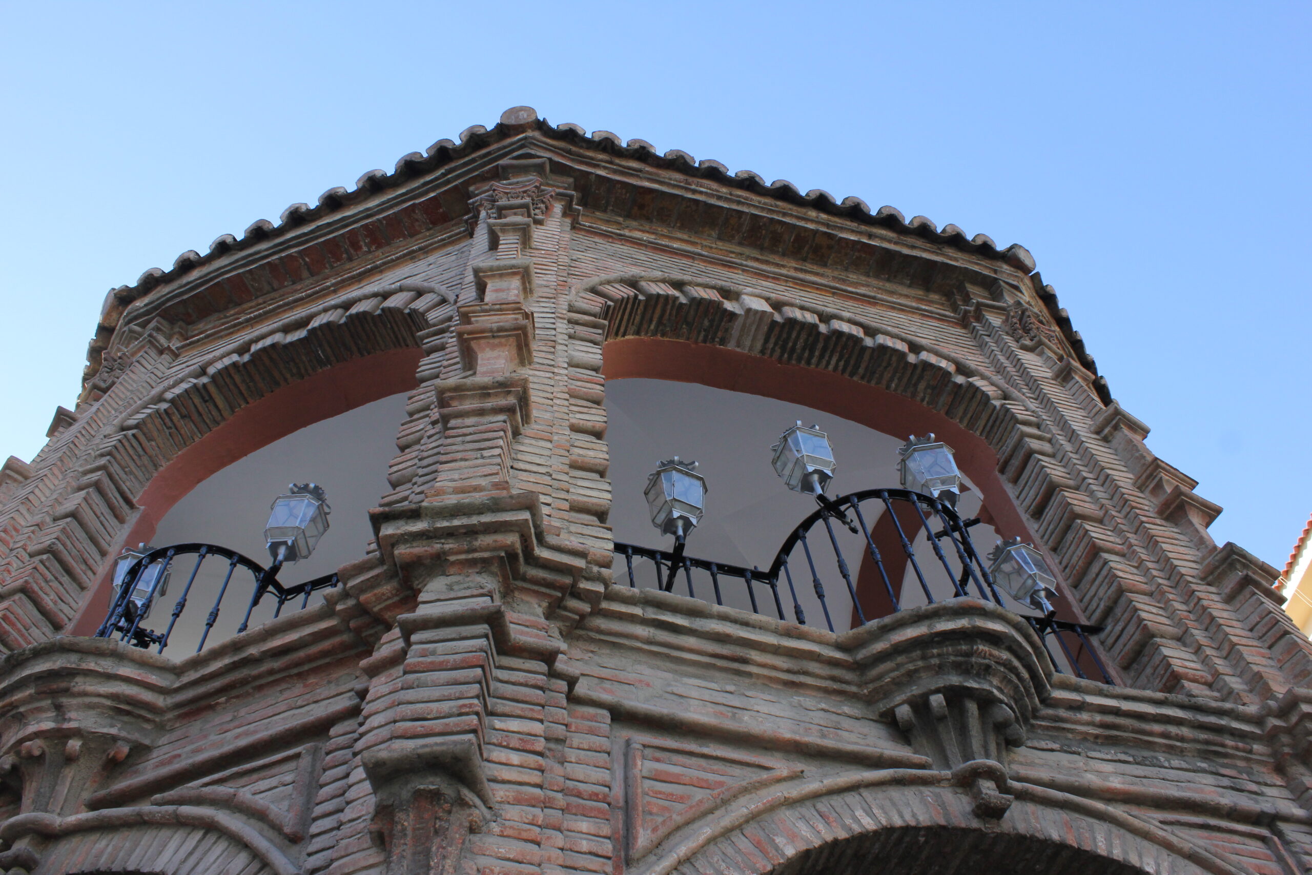 Kapelle der Tribüne Cruz Blanca