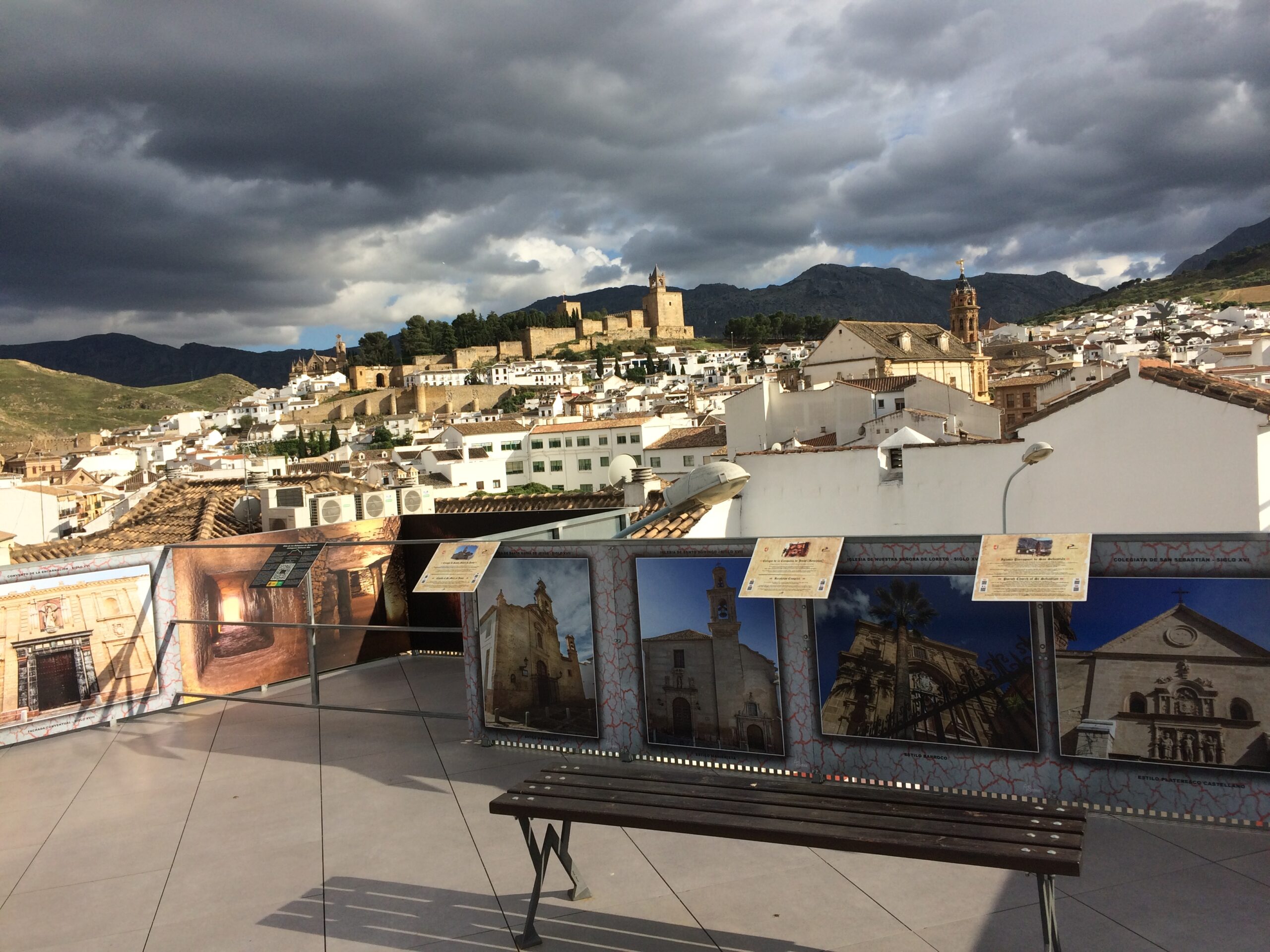 Mirador Parking Centro 