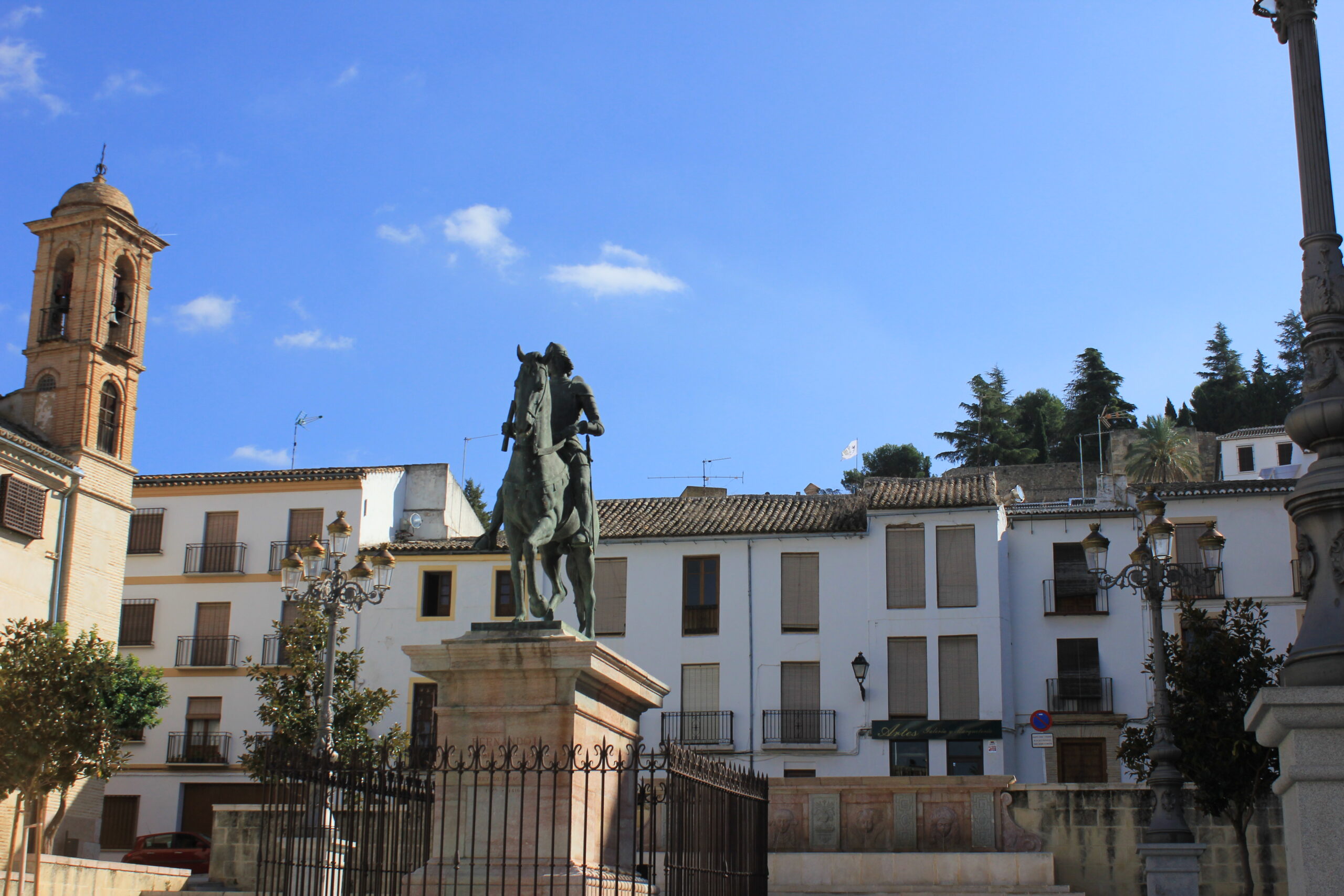 Denkmal Plaza Coso Viejo