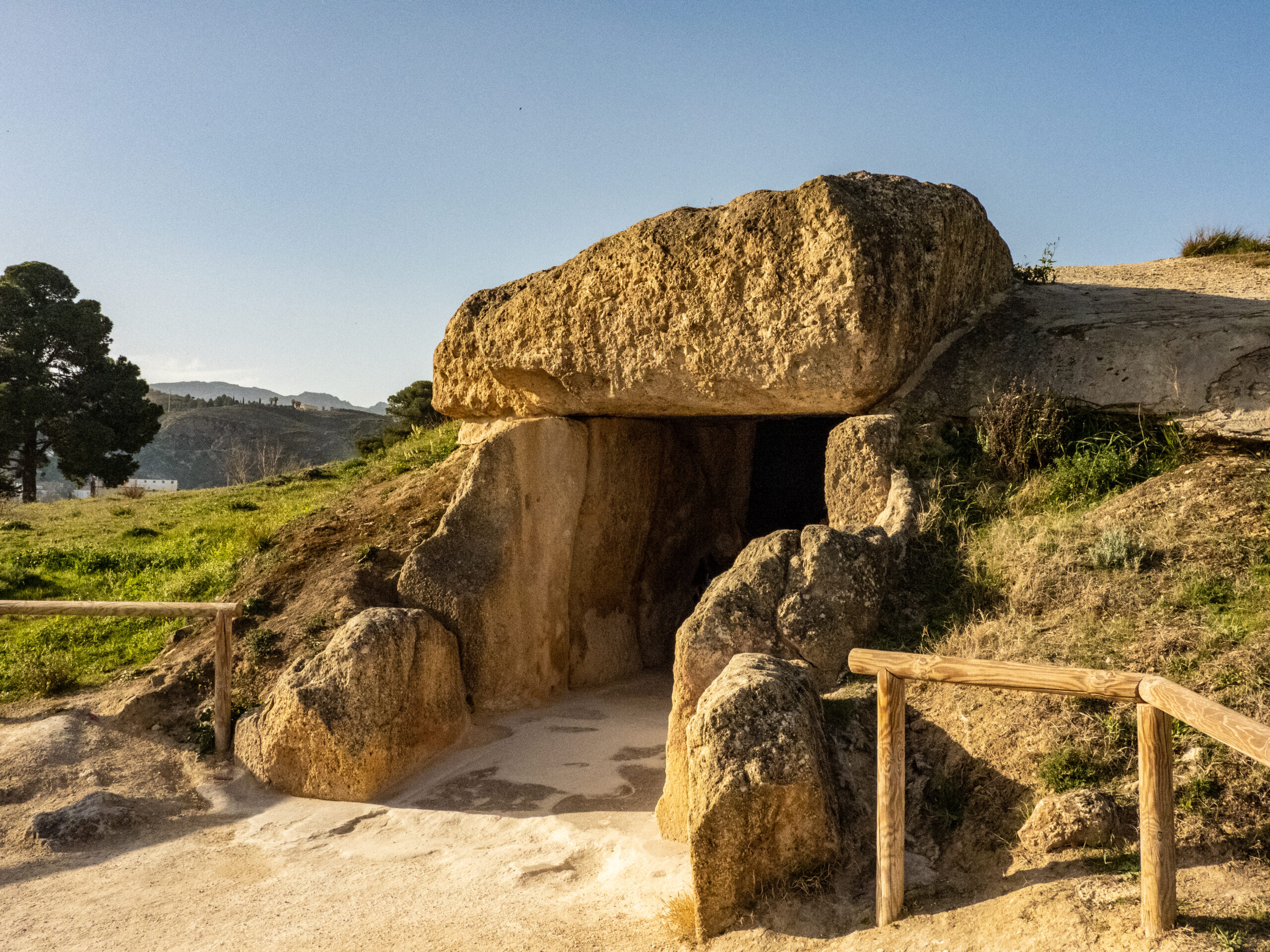 Dolmen_and_Torcal-008